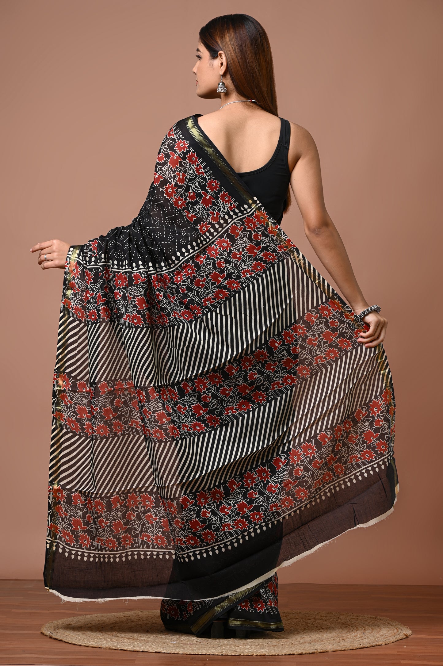 Zari Edit — Midnight Bloom