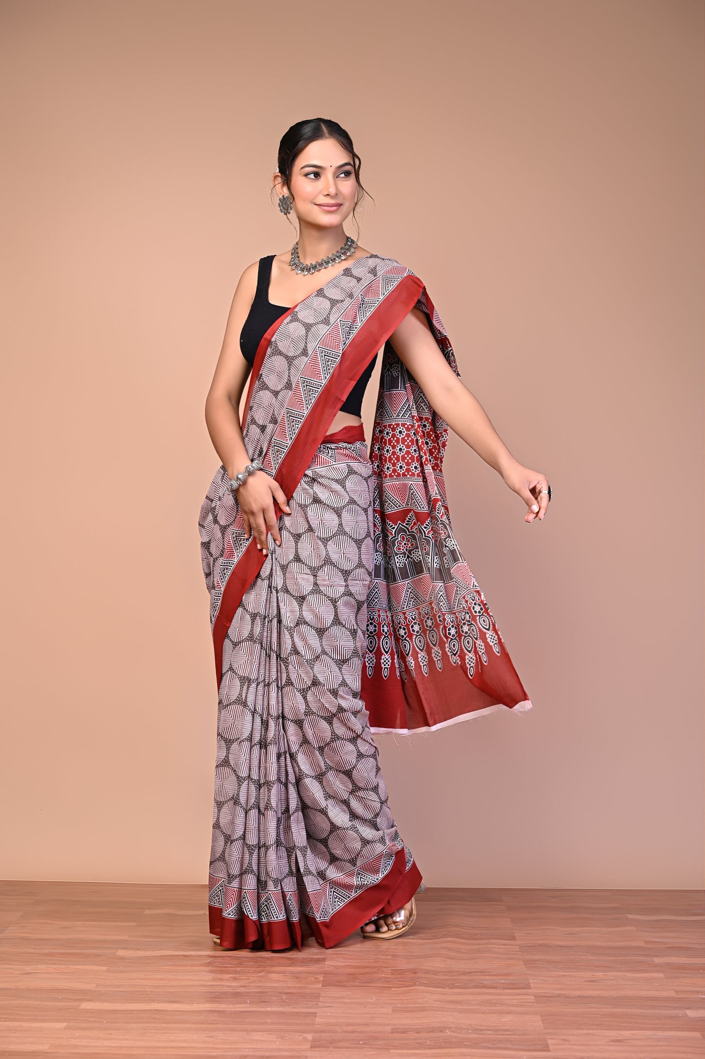 Hand Block Print Cotton Mulmul Saree – Lightweight & Breathable Everyday Wear
