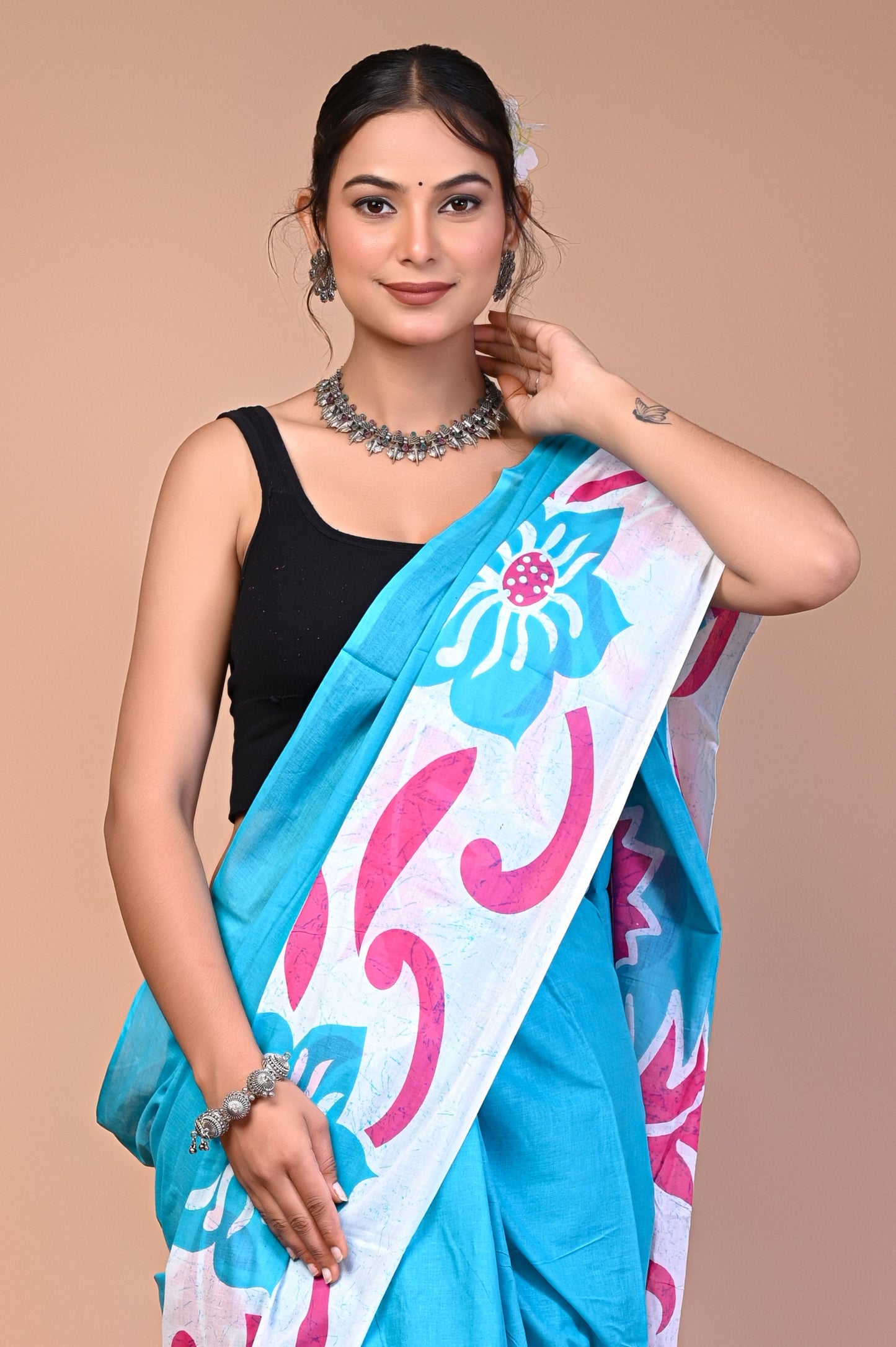 Batik Printed Cotton Mul Saree close-up showing detailed batik pattern