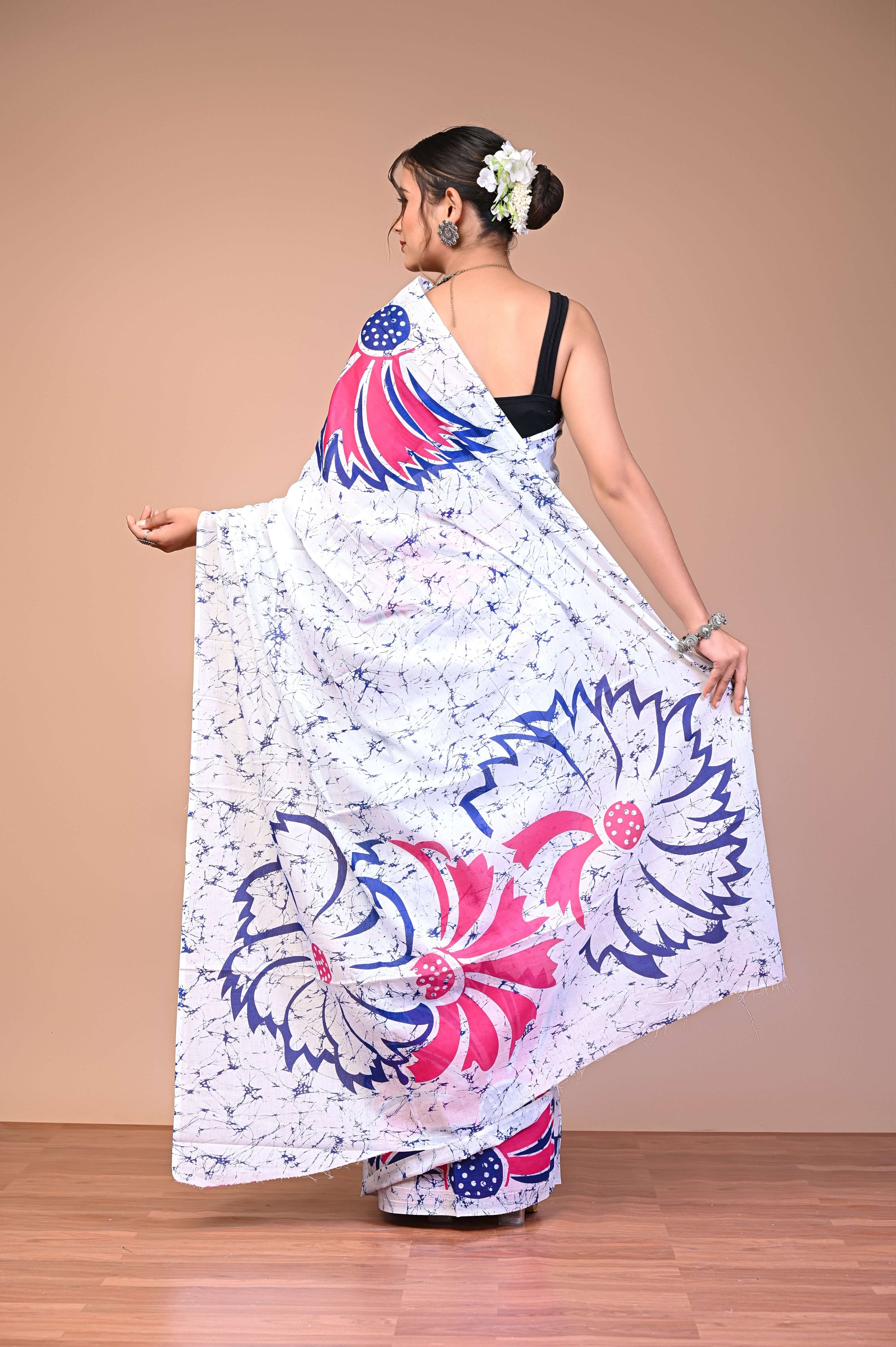 Batik Printed Cotton Mul Saree with ethnic batik design for daily wear