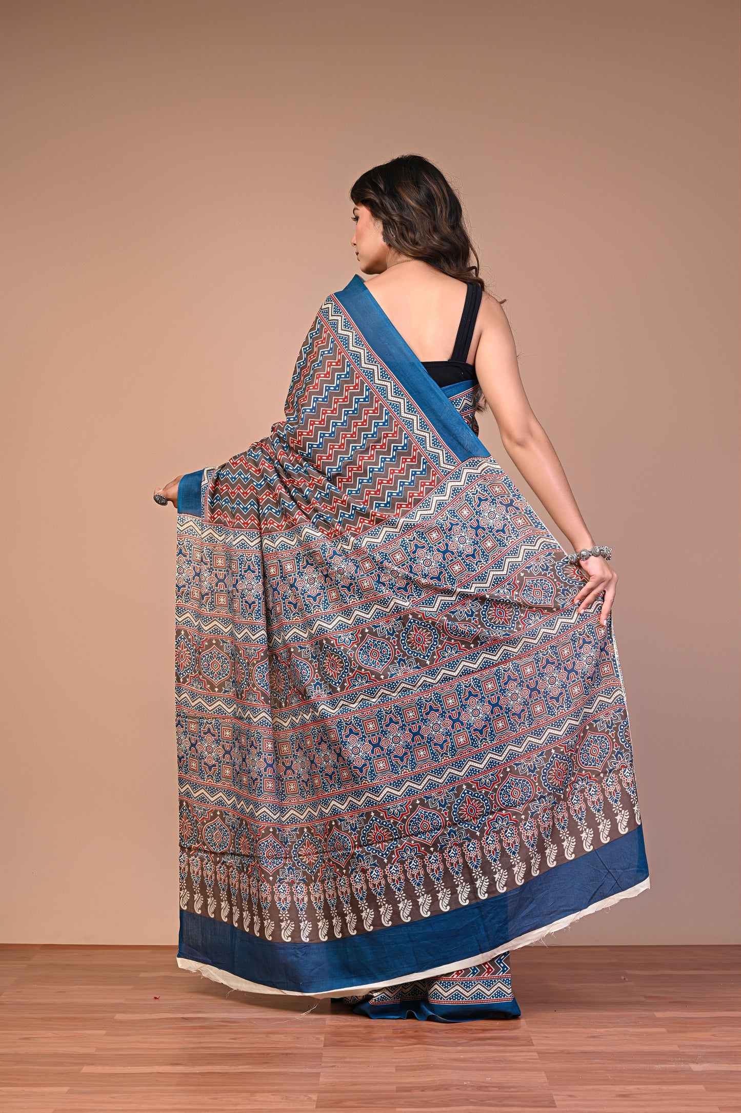 Ajrakh Verse — Chevron Dusk