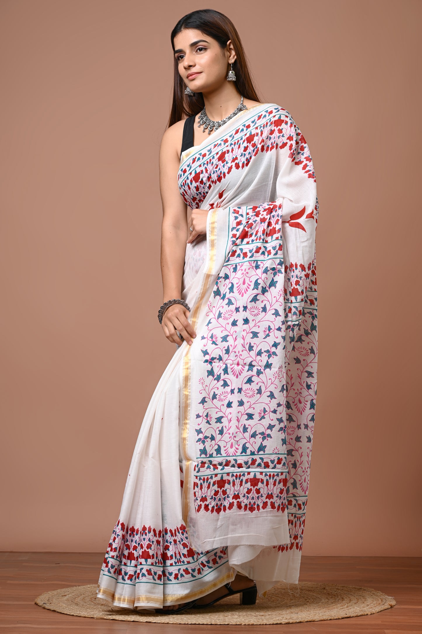 Elegant Cotton Zari Saree – Lightweight Traditional Wear for Festive & Daily Use